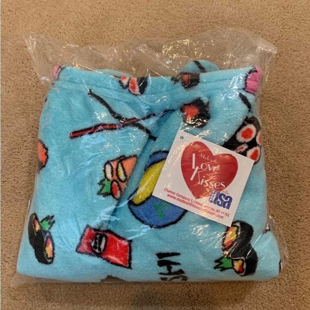 Made with Love and Kisses ‘Sushi Madness’ girls size 7/8 PJ pants. Blue. New.